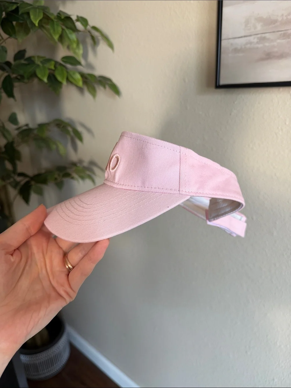 ALO Yoga visor hat